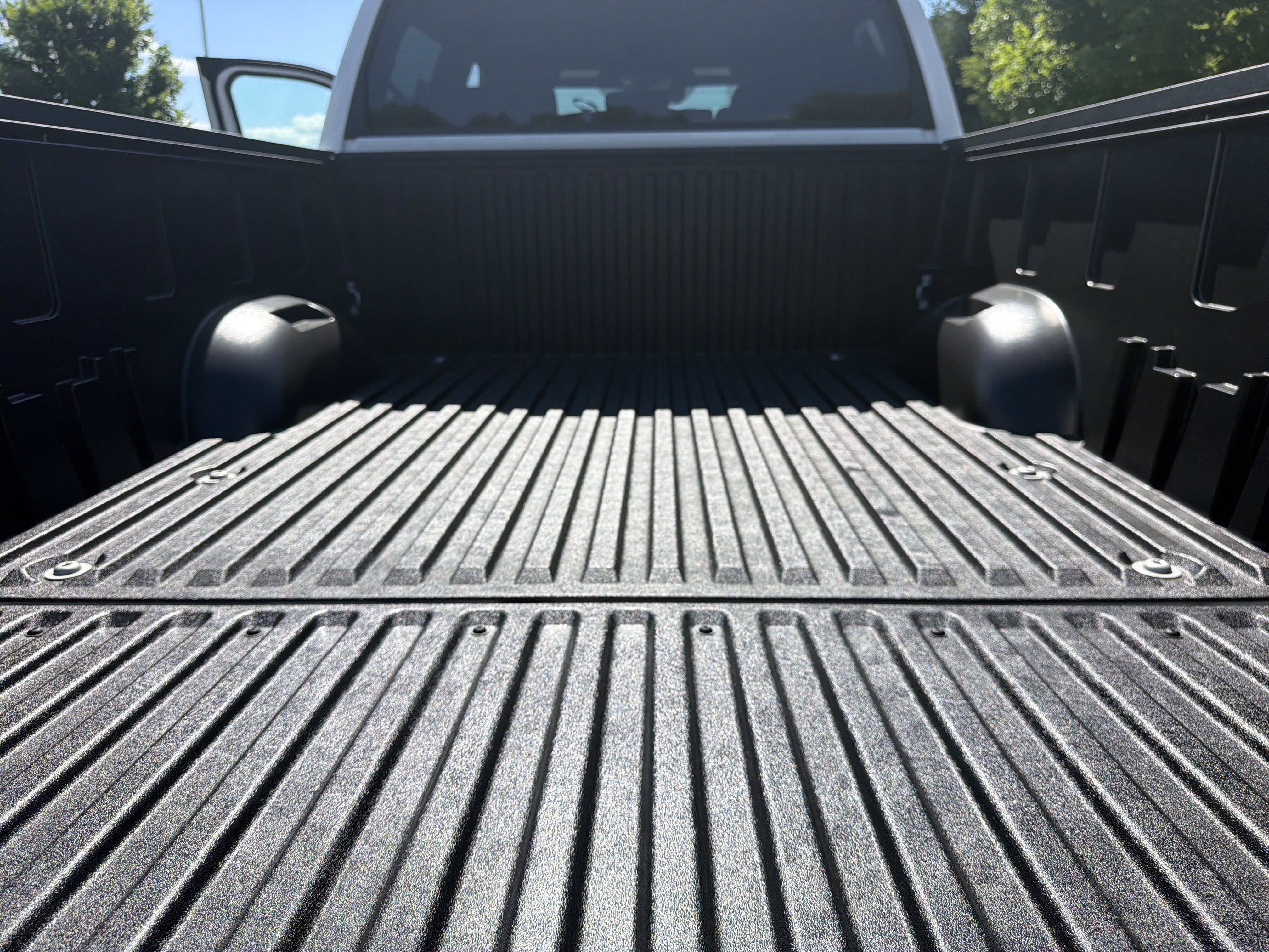 2026 Toyota Tundra SR5 - Photo 21