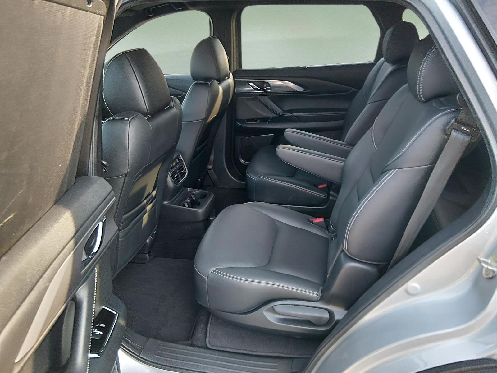 Used 2022 Sonic Silver Metallic Mazda Grand Touring image 19