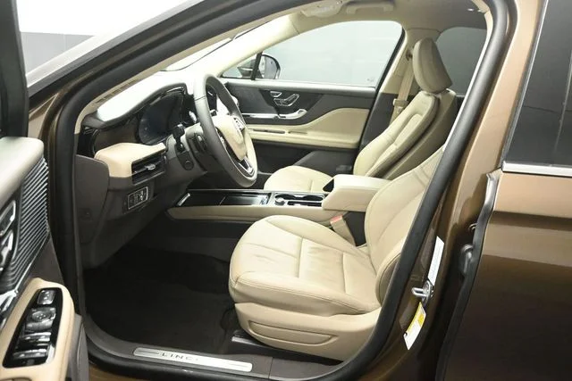 Certified Used 2022 Bronze Smoke Metallic Premium Colorant Lincoln Reserve image 10