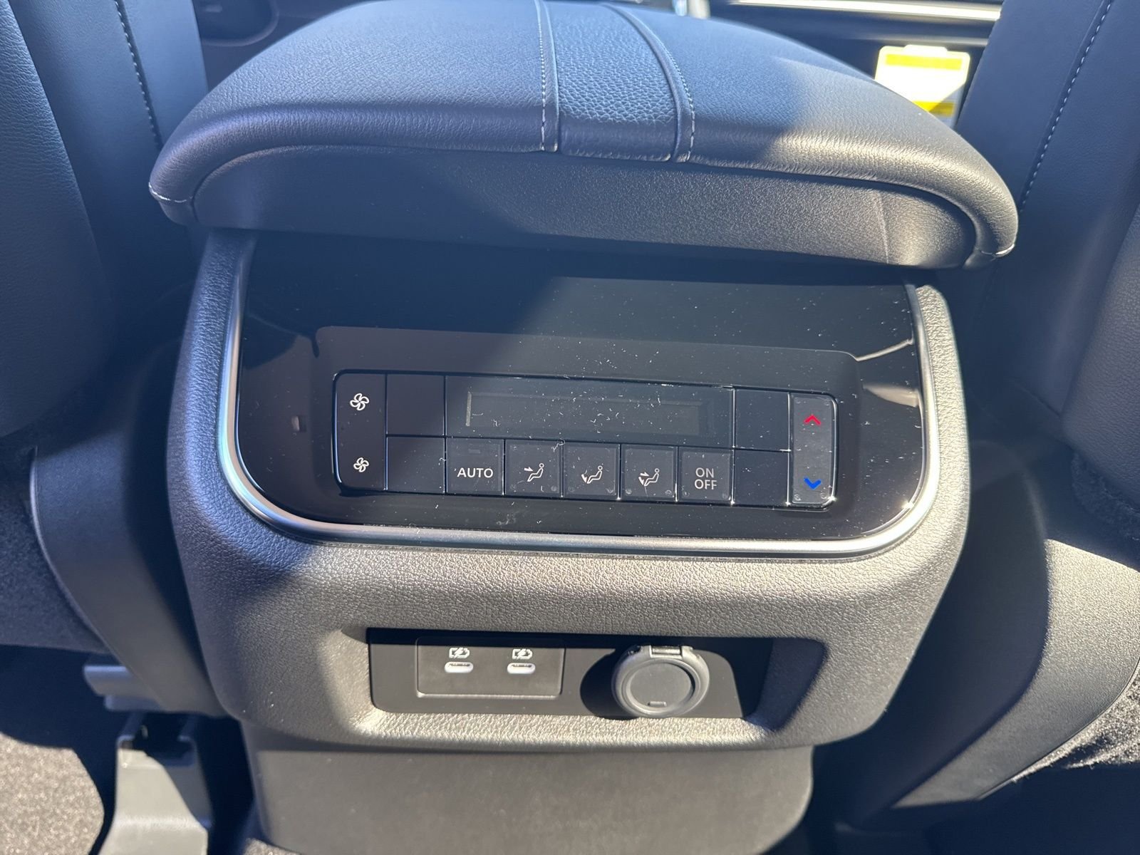 New 2026 Nissan Armada SV 4D Sport Utility