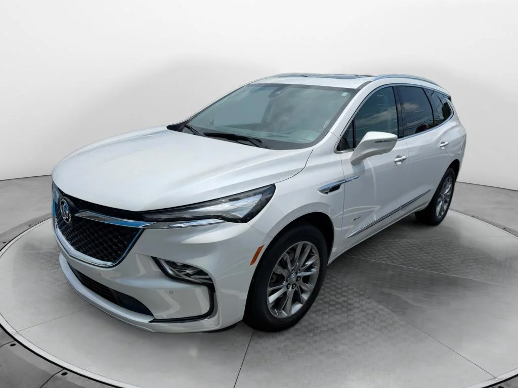 Certified Used 2023 White Frost Tricoat Buick Avenir image 1