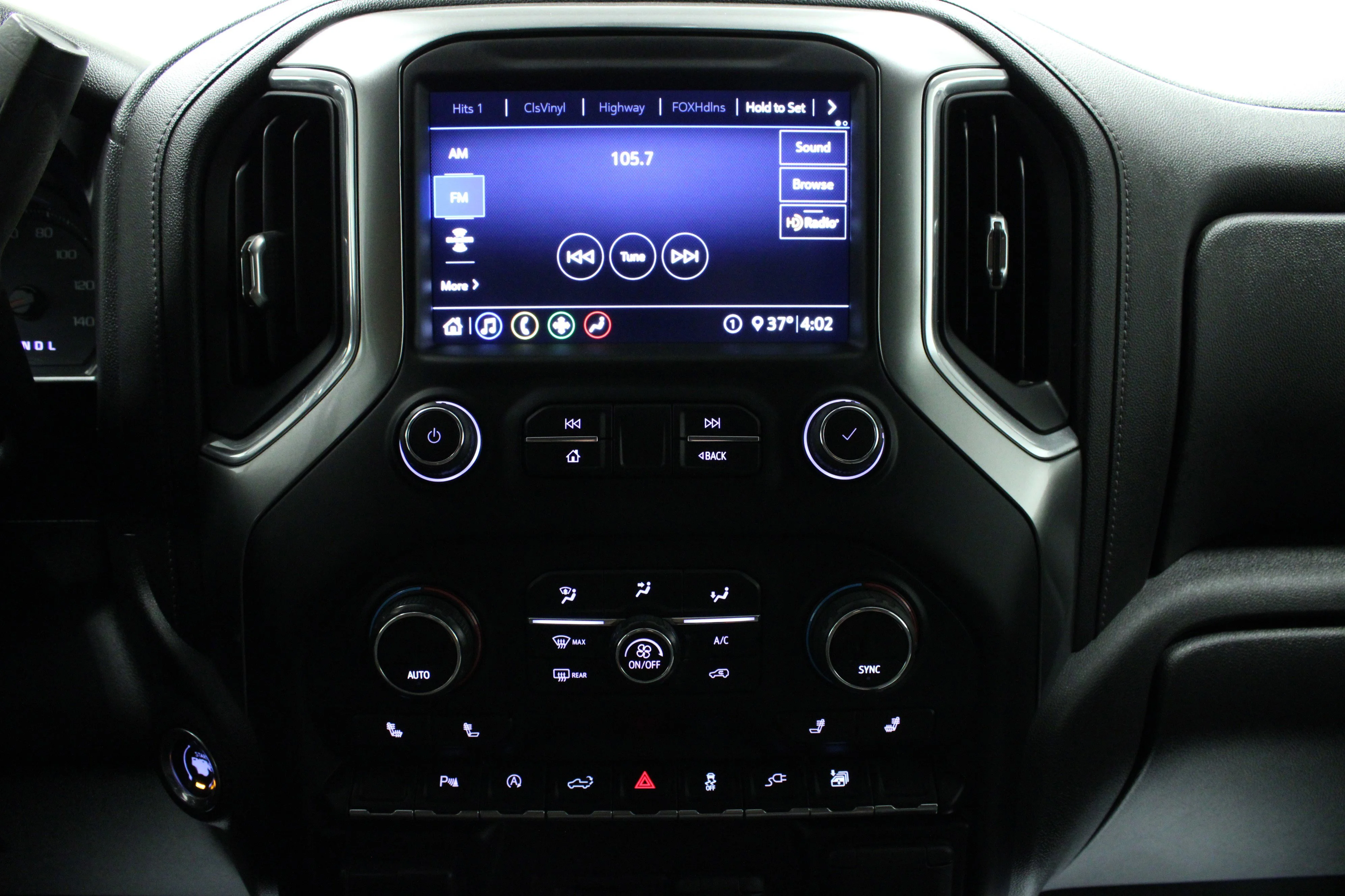 Used 2020 Shadow Gray Metallic Chevrolet LT image 22