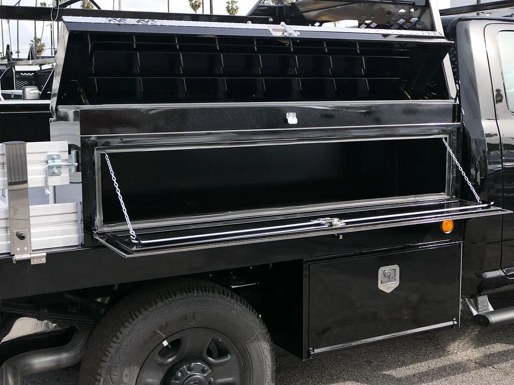 New 2026 Diamond Black Crystal Pearlcoat RAM Tradesman image 5
