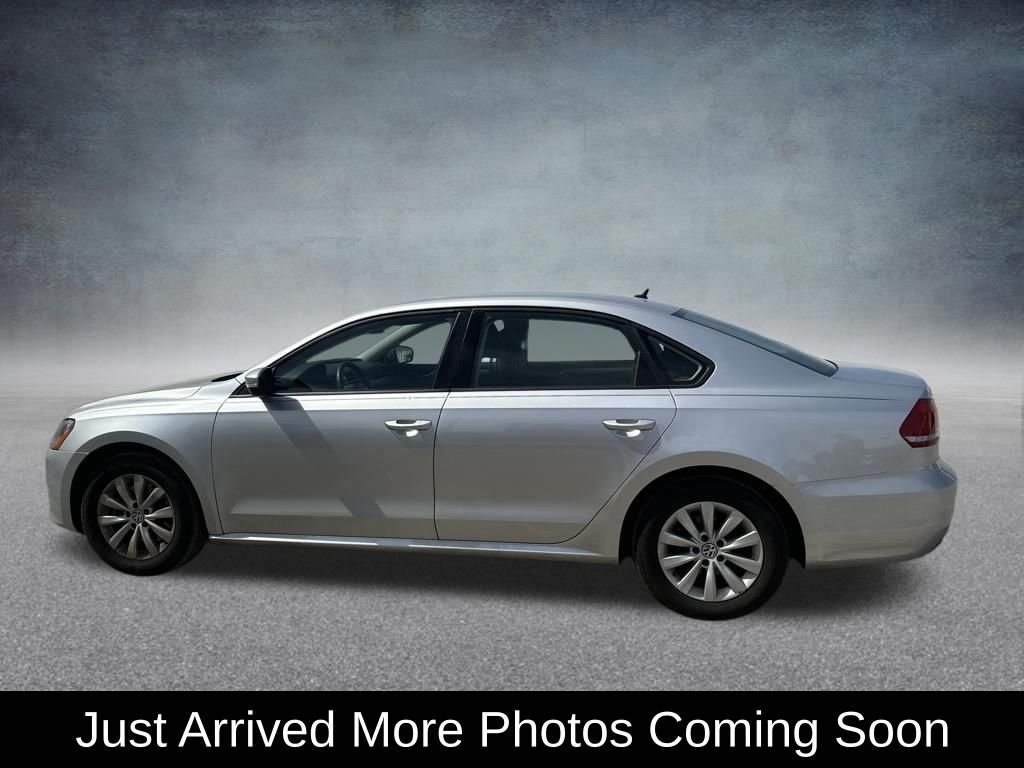 Used 2013 Volkswagen Passat S with VIN 1VWAP7A35DC075778 for sale in St. Louis, MO