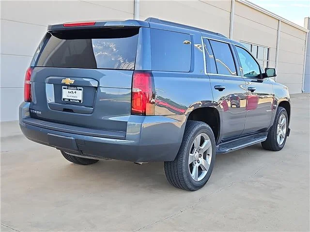 Used 2019 Shadow Gray Met Chevrolet LT 4x4 image 3