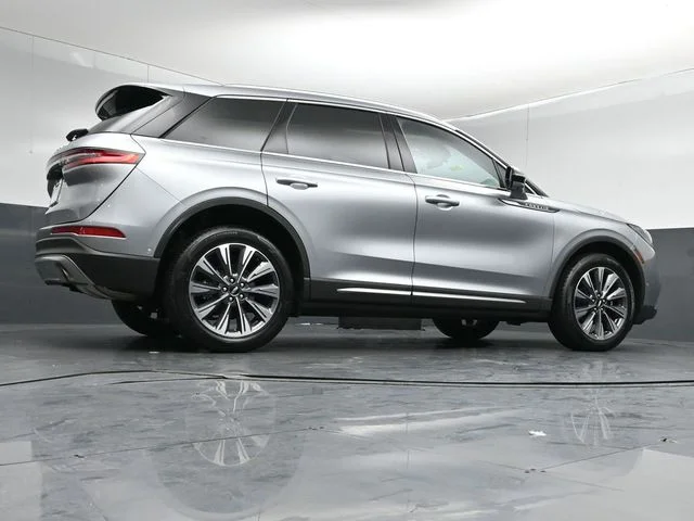 Certified Used 2021 Silver Radiance Lincoln Reserve image 44