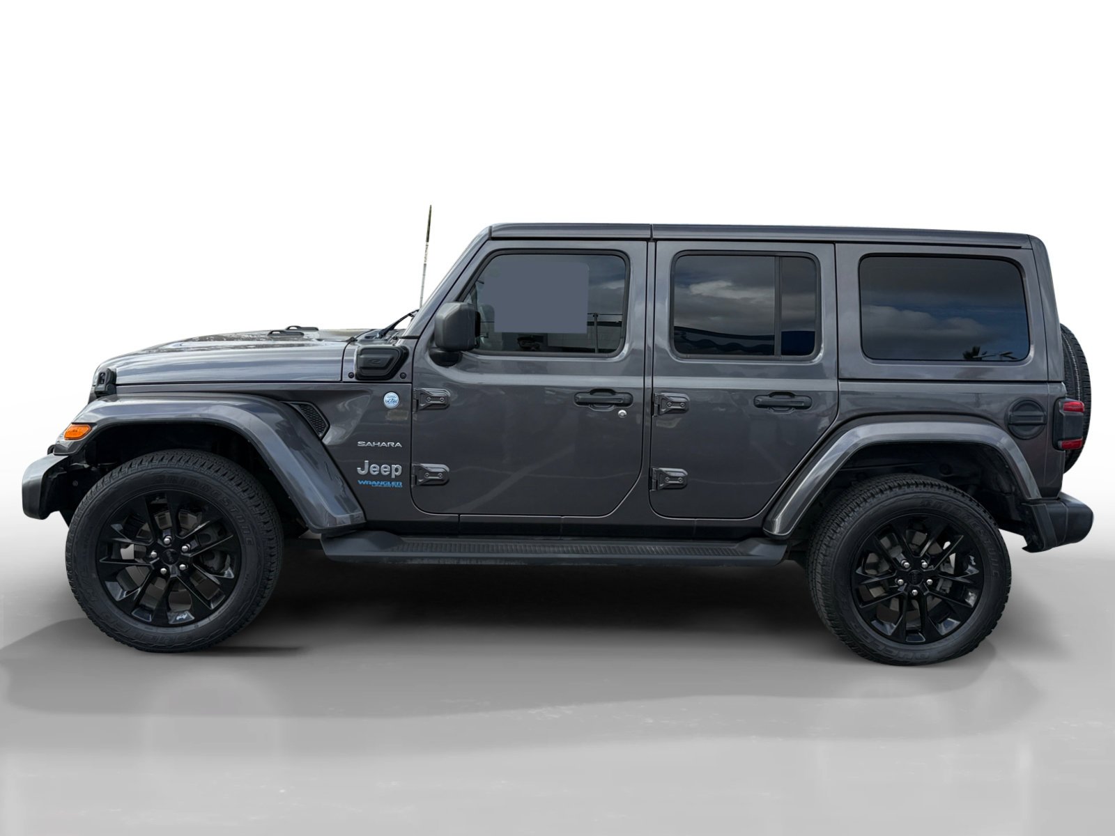Used 2021 Granite Crystal Metallic Clearcoat Jeep Unlimited Sahara 4xe image 2
