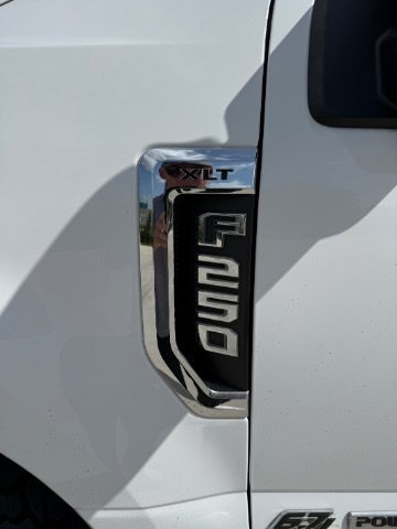 Used 2021 White Ford XLT image 11