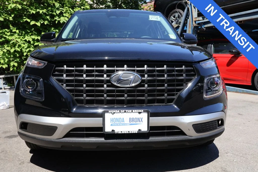 Used 2025 Onyx Black Hyundai SE image 36