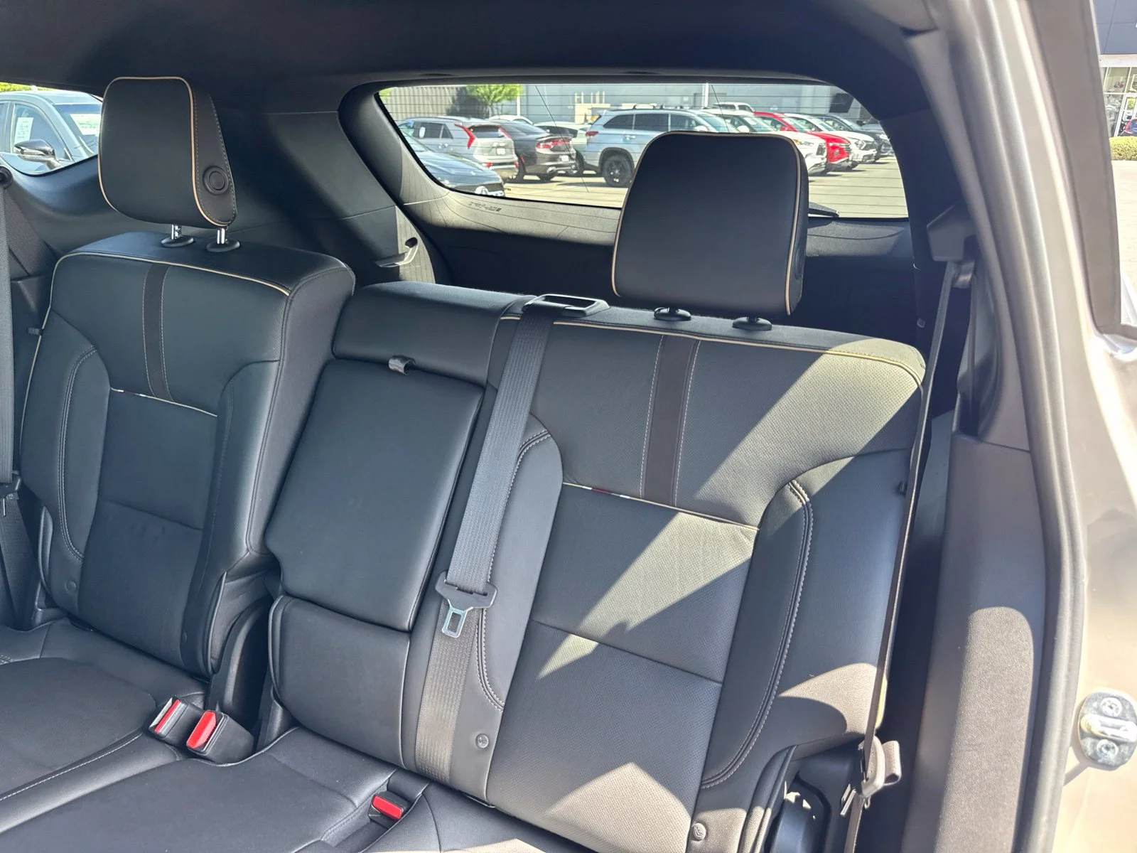 Used 2021 Pewter Metallic Chevrolet Premier image 22