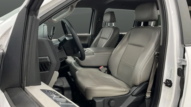 Used 2017 Oxford White Ford XL image 9