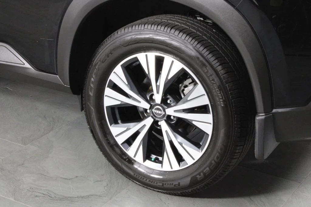 2022 Nissan Rogue SV - Photo 15