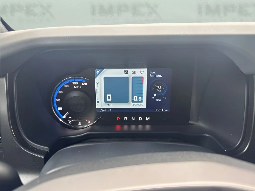 Used 2022 Blue Ford Base image 15