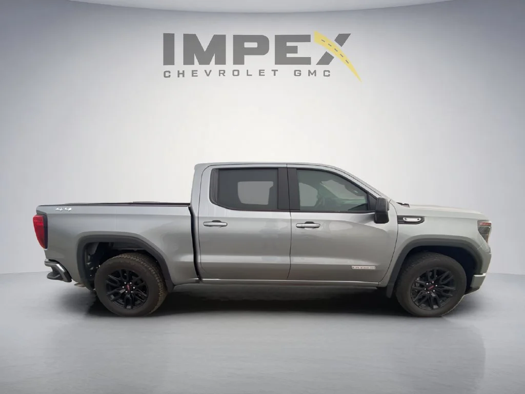Used 2025 Sterling Metallic GMC Elevation image 6