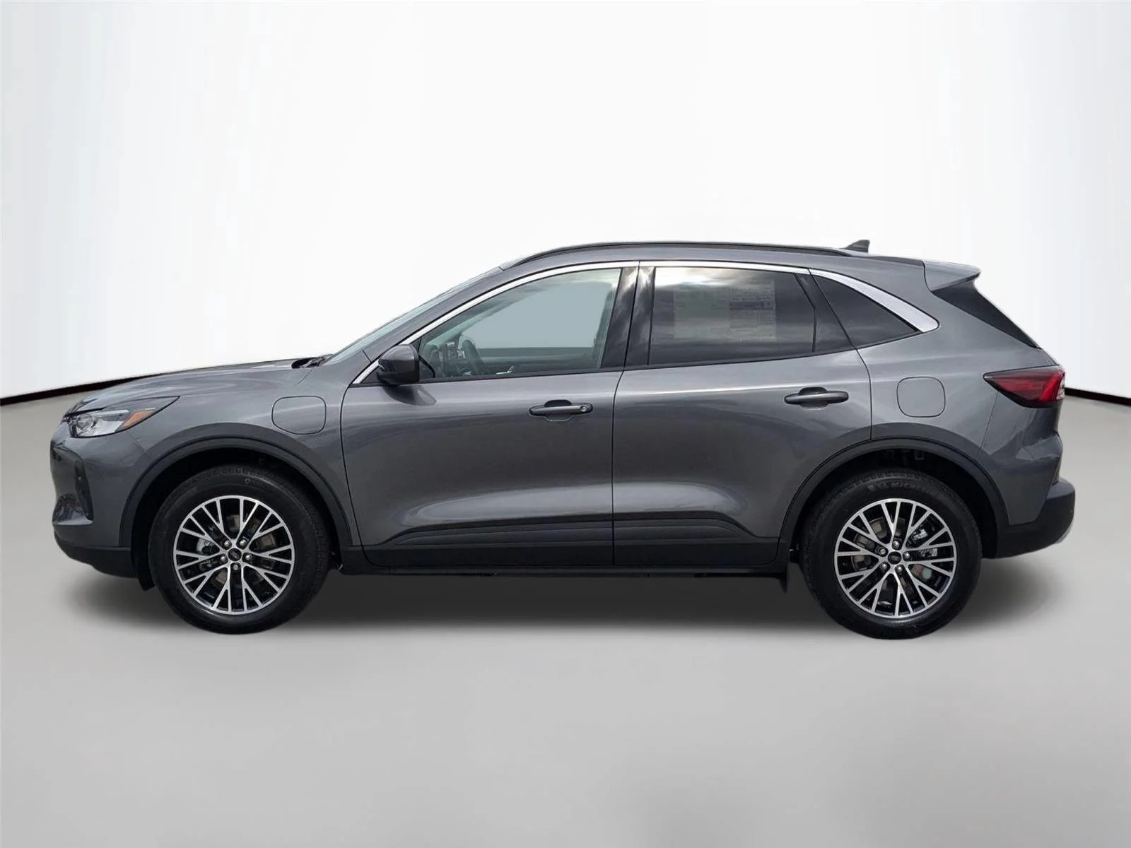 Used 2024 Carbonized Gray Metallic Ford PHEV image 8