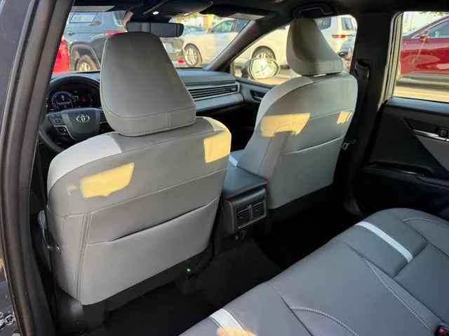 Used 2025 Underground Toyota SE image 29