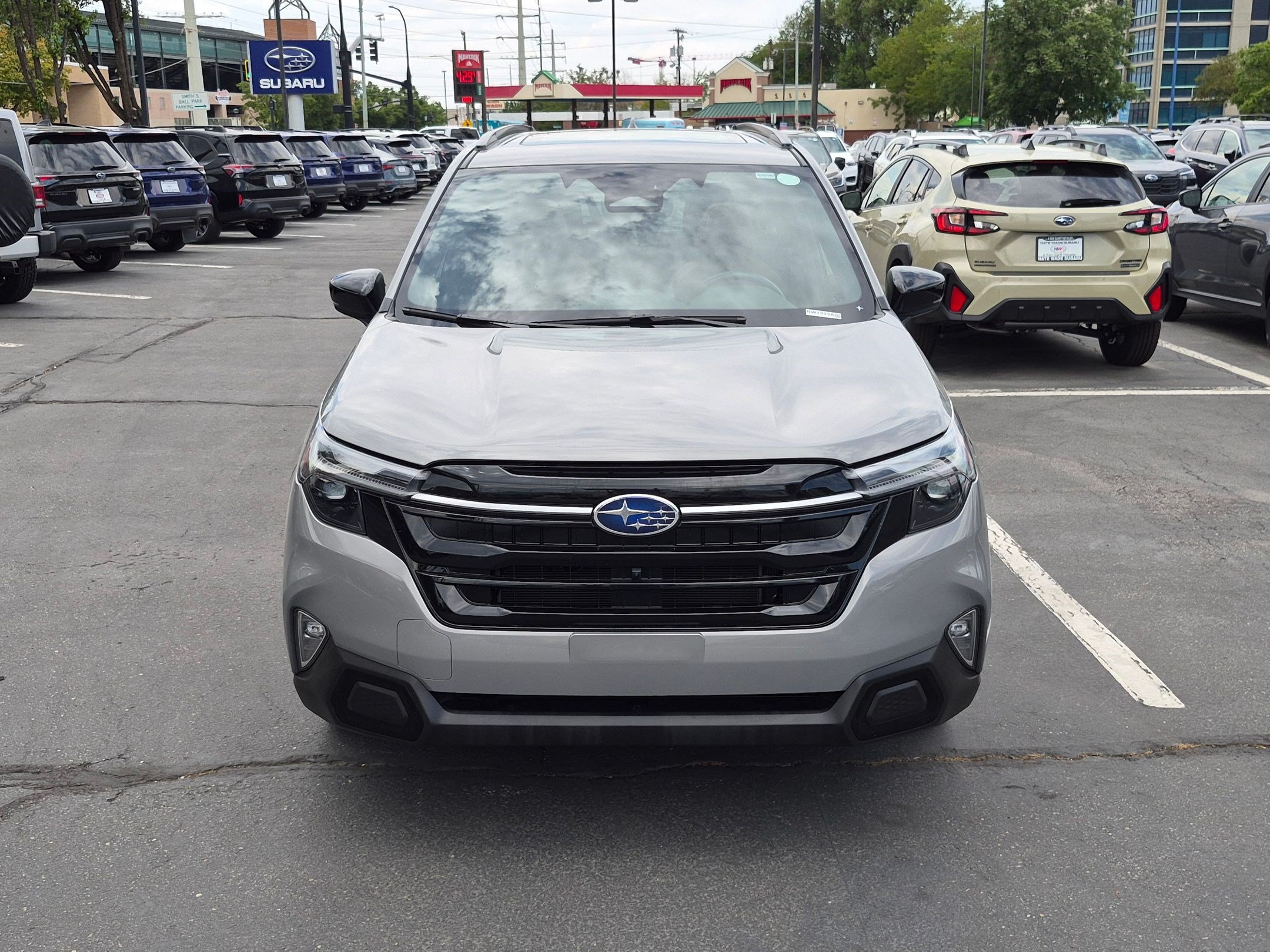 Certified Used 2025 River Rock Pearl Subaru Touring image 9