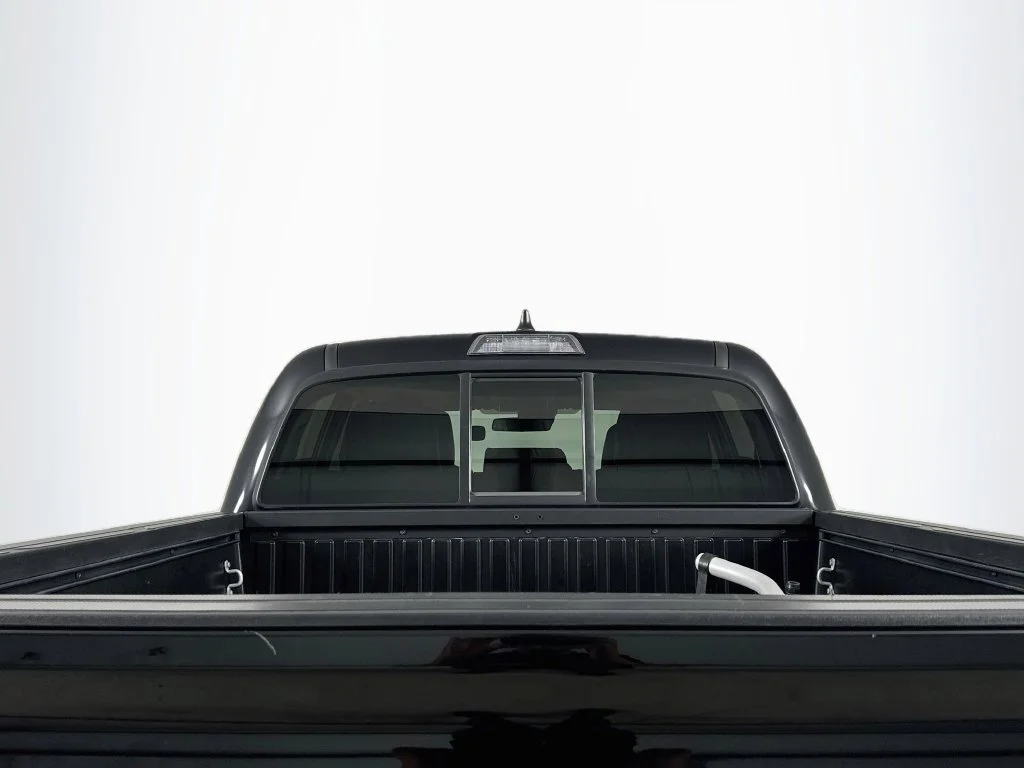 Used 2022 Midnight Black Metallic Toyota SR image 29