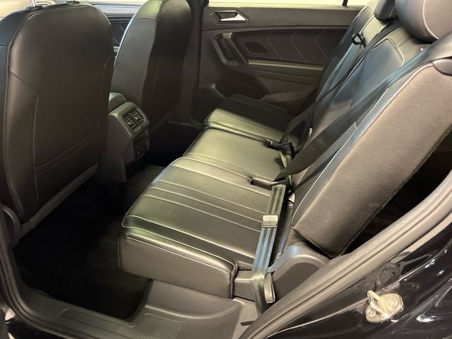 Certified Used 2022 Black Volkswagen 2.0T SE R-Line Black image 17