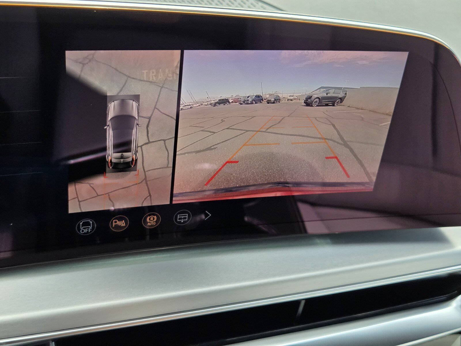 2027 Cadillac LYRIQ Premium Sport - Photo 23