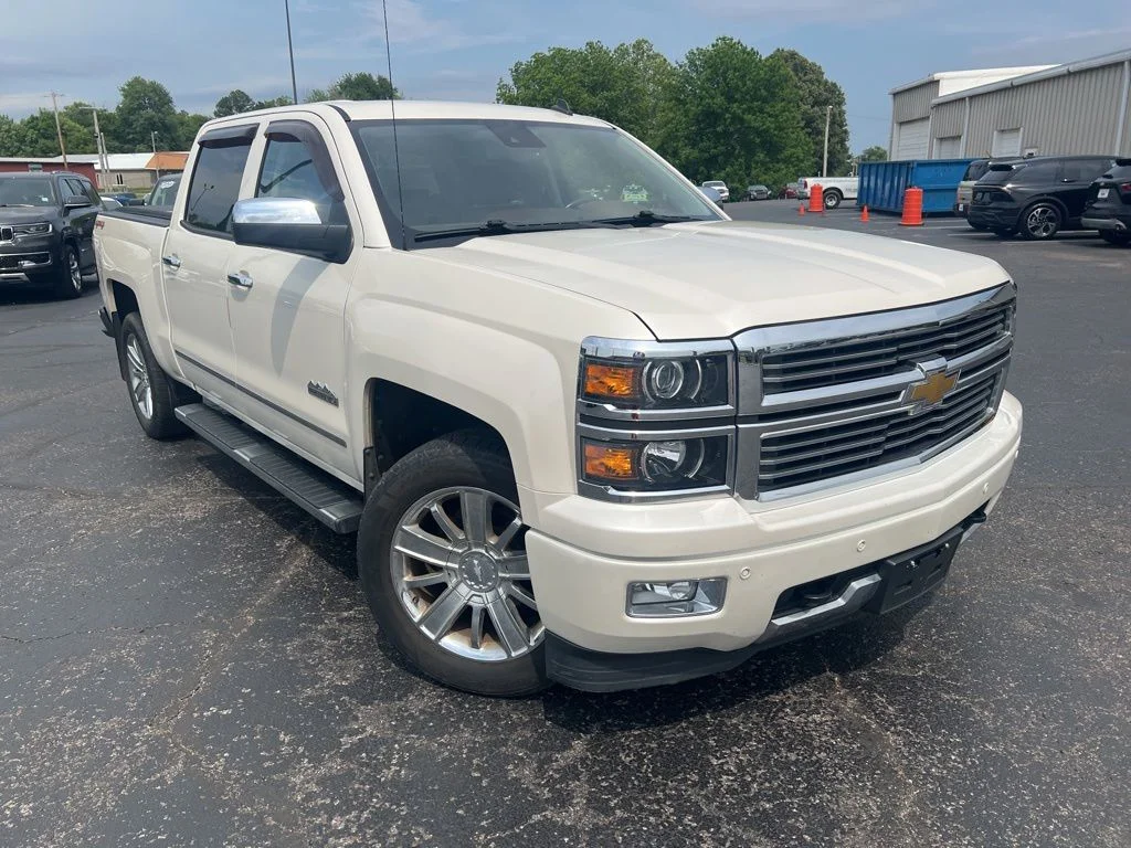 2014 Chevrolet Silverado 1500 High Country 4X4 Crew Cab Short Box's photo