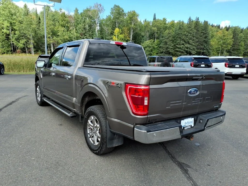 Used 2023 Stone Gray Metallic Ford XLT image 5