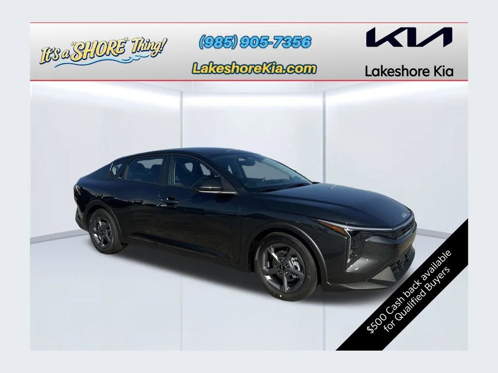 2026 Kia K4 LXS