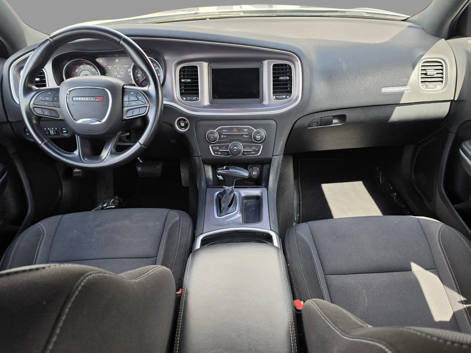 Used 2022 Triple Nickel Clearcoat Dodge SXT image 9