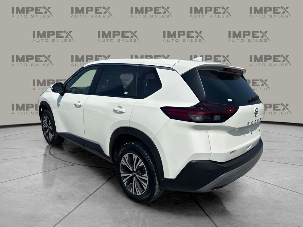 Used 2023 White Nissan SV image 2