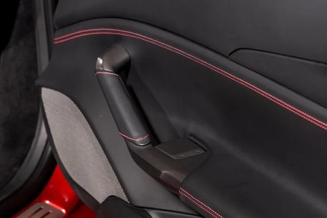 Certified Used 2018 Rosso Fiorano Ferrari  image 66