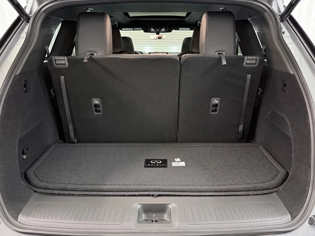 New 2027 HARBOR GRAY INFINITI Sport AWD image 45