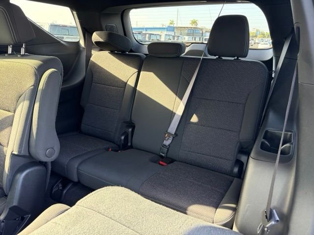 Used 2025 Gray Chevrolet LT image 16