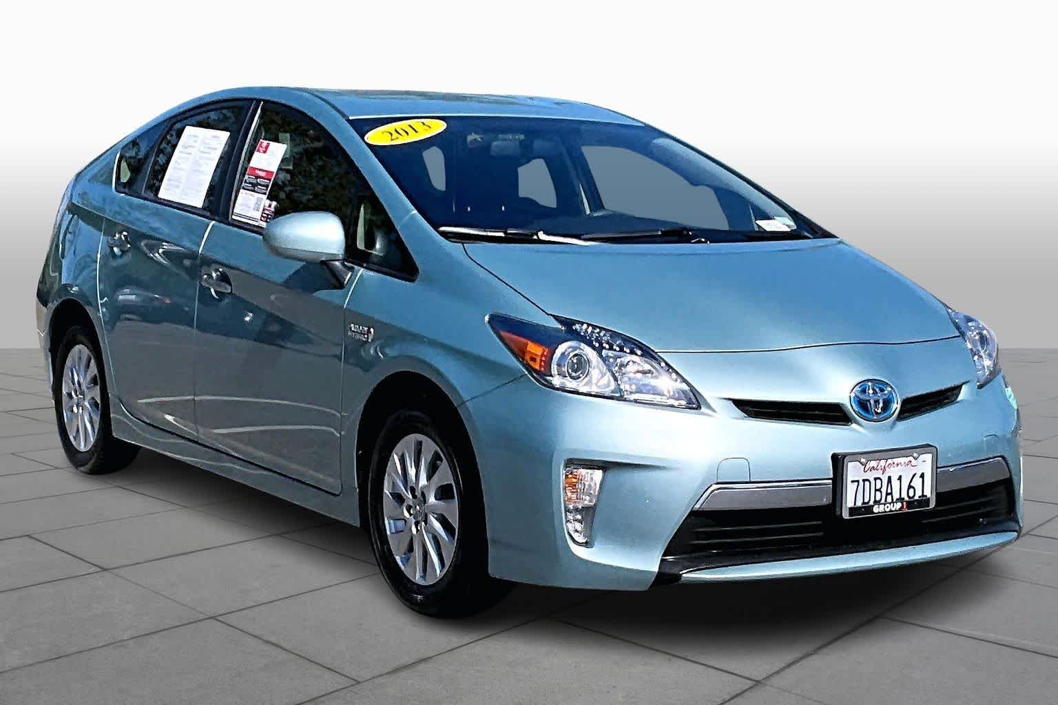 Used 2013 Toyota Prius Plug-In Base with VIN JTDKN3DP1D3048615 for sale in Folsom, CA