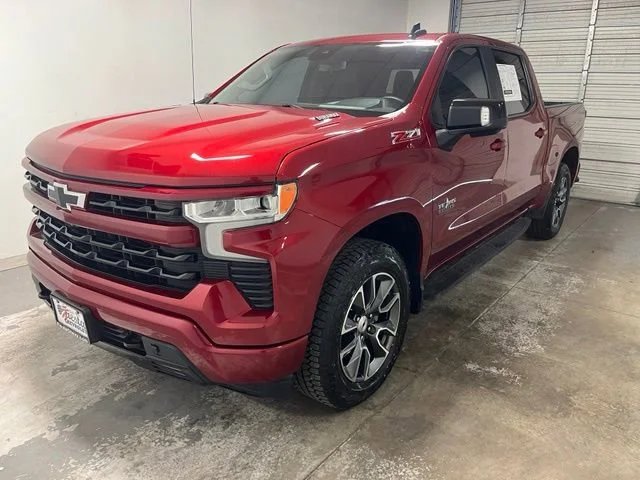 Used 2023 Radiant Red Tintcoat Chevrolet RST image 3