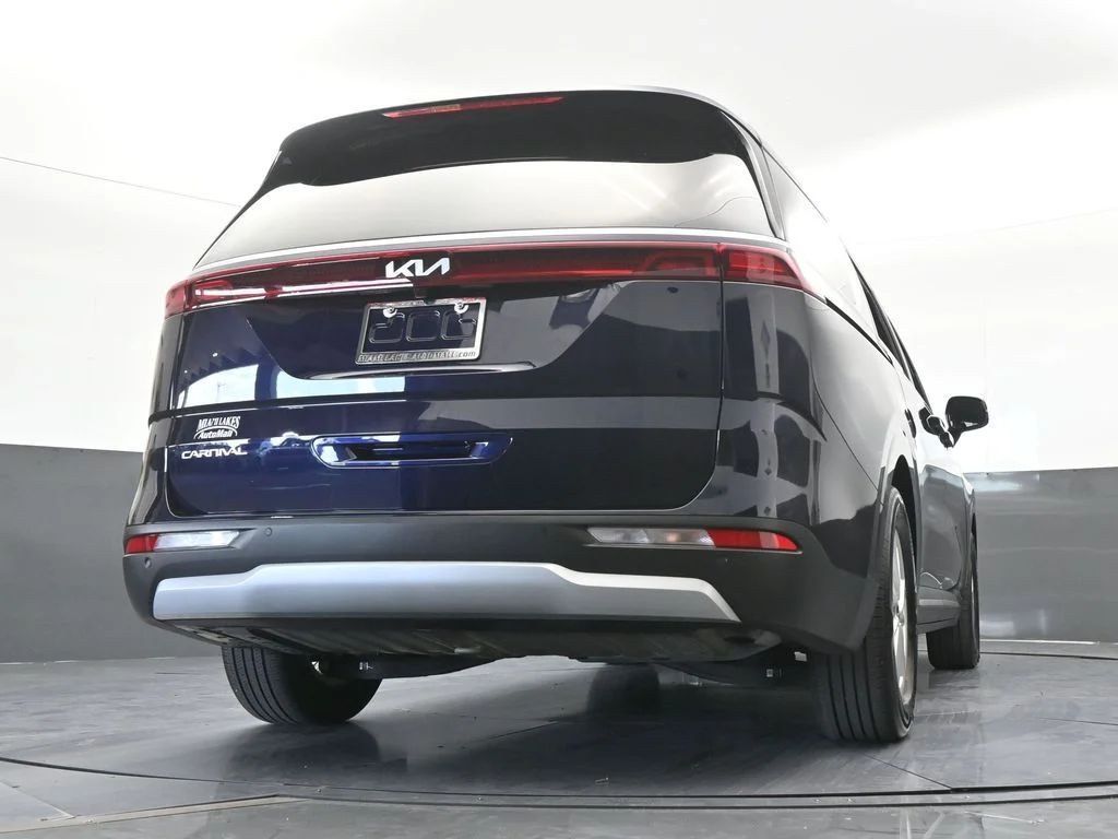 Used 2024 Deep Chroma Blue Kia LX image 59