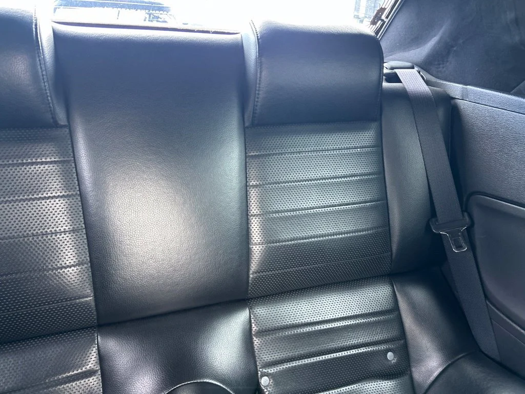 Used 2006 Black Clearcoat Ford  image 34