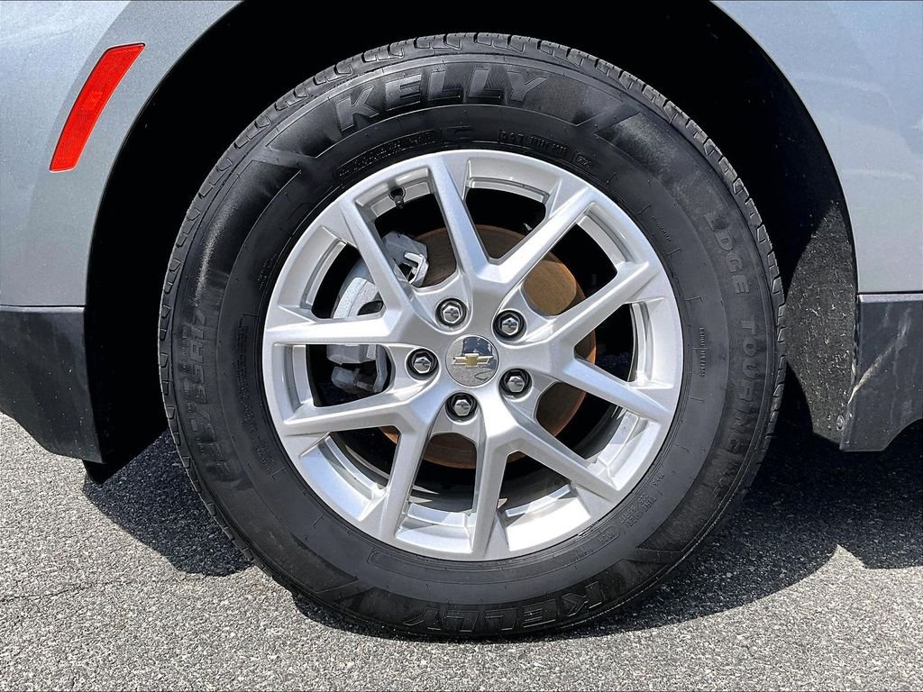 Used 2024 Gray Chevrolet LT image 7
