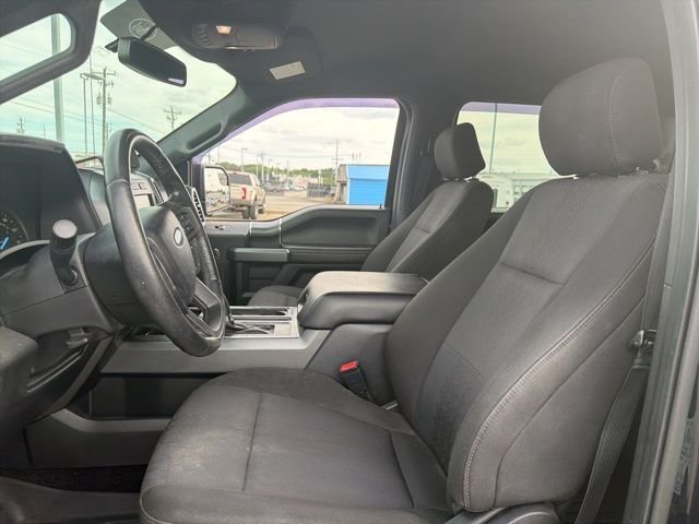 Used 2018 Black Ford XLT image 9