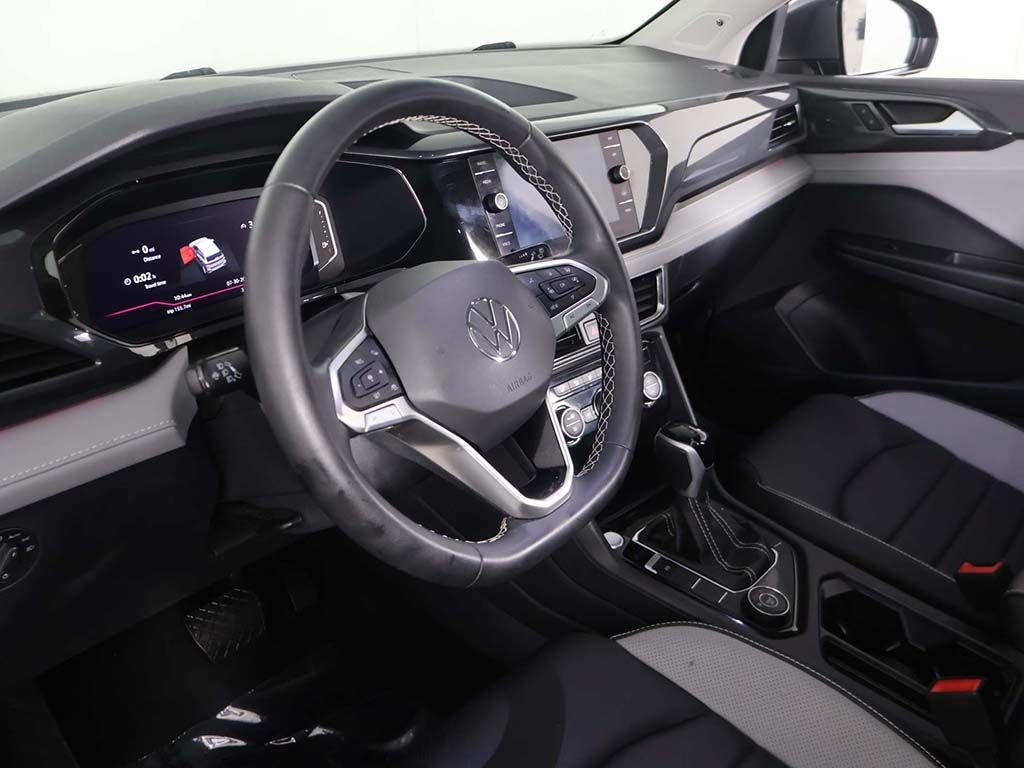 Used 2023 Gray Volkswagen 1.5T SEL image 28