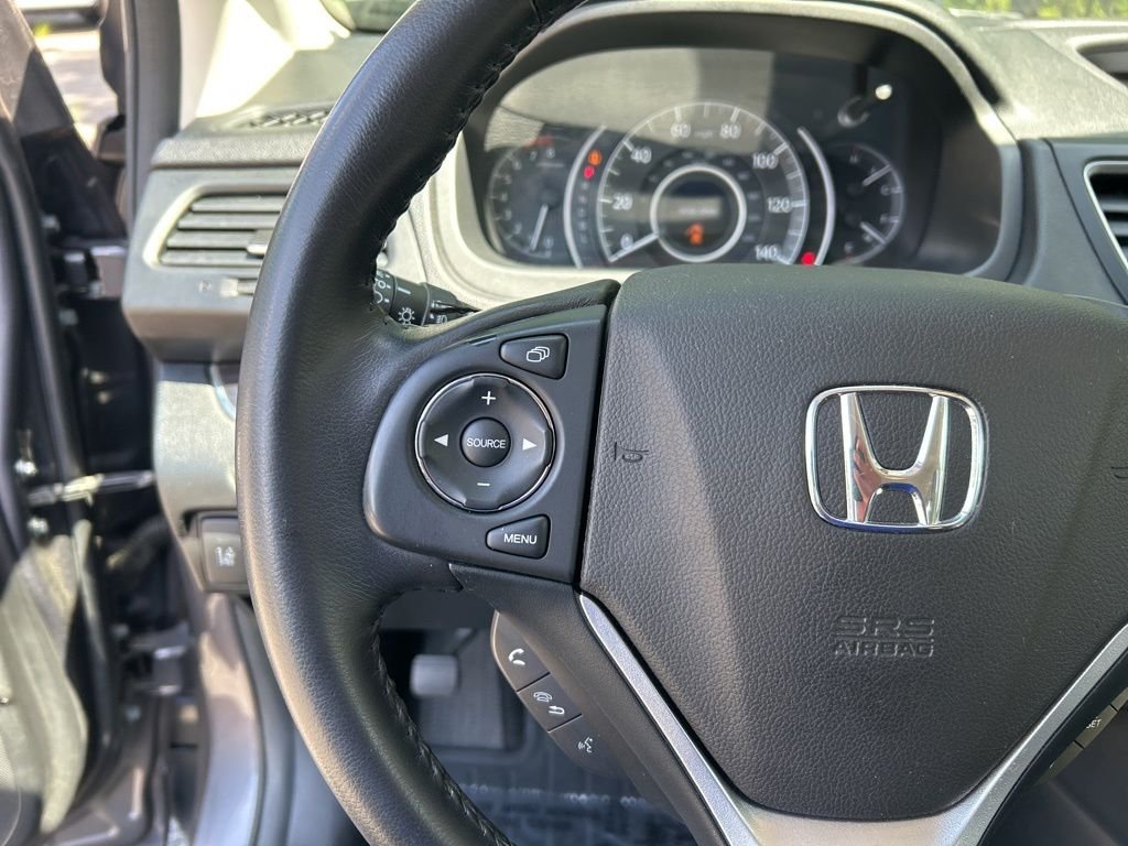 Used 2016  Honda Touring image 22