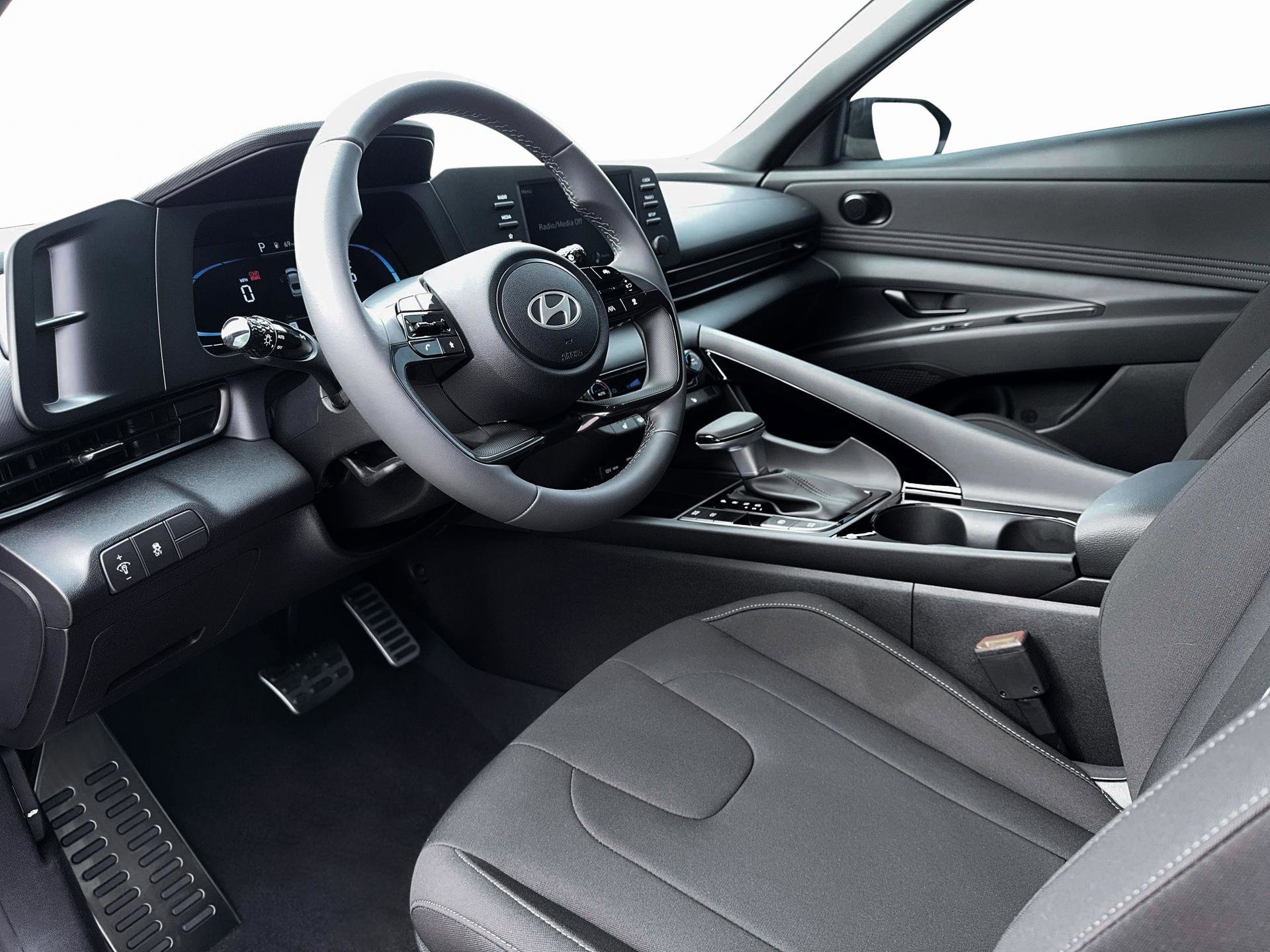 New 2026 Serenity White Hyundai SEL Sport Premium image 14