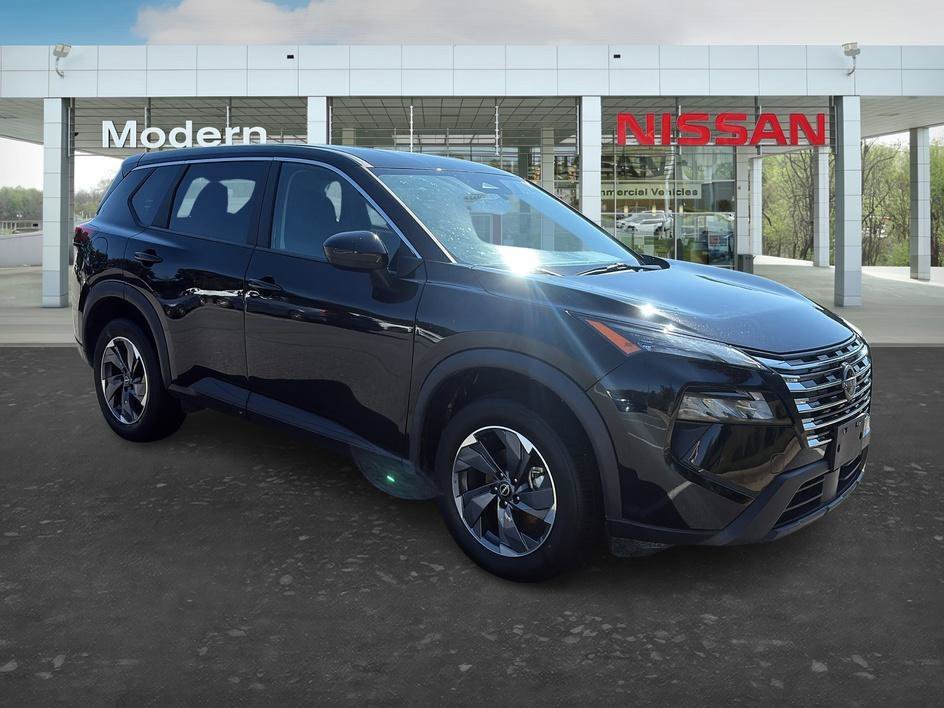 Used 2025 Super Black Nissan SV image 7