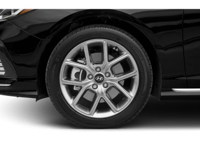Used 2018 Symphony Silver Hyundai Sport image 14