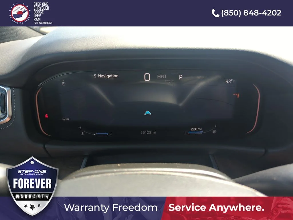 Used 2024 Black Jeep Base image 42