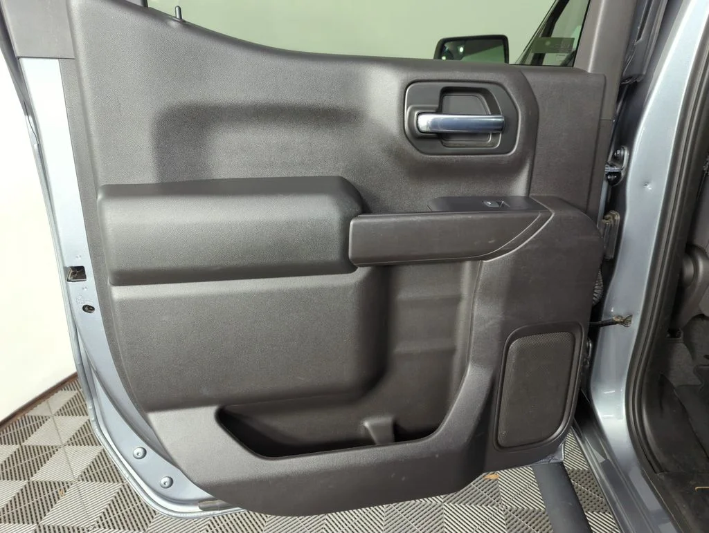 Used 2020 Gray Chevrolet Custom Trail Boss image 25