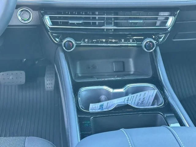 New 2026 Mosaic Black Metallic Chevrolet LT image 9