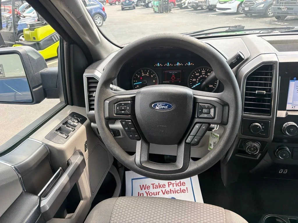 Certified Used 2019 Blue Jeans Metallic Ford XLT image 19
