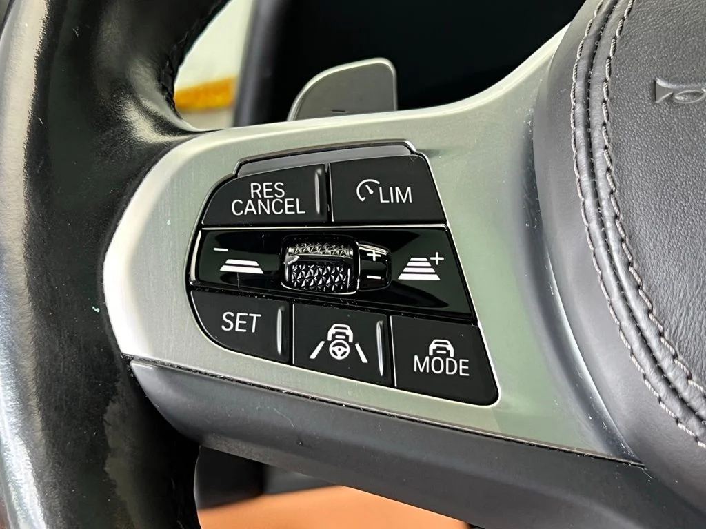 Certified Used 2022 Mineral White Metallic BMW 840 image 19