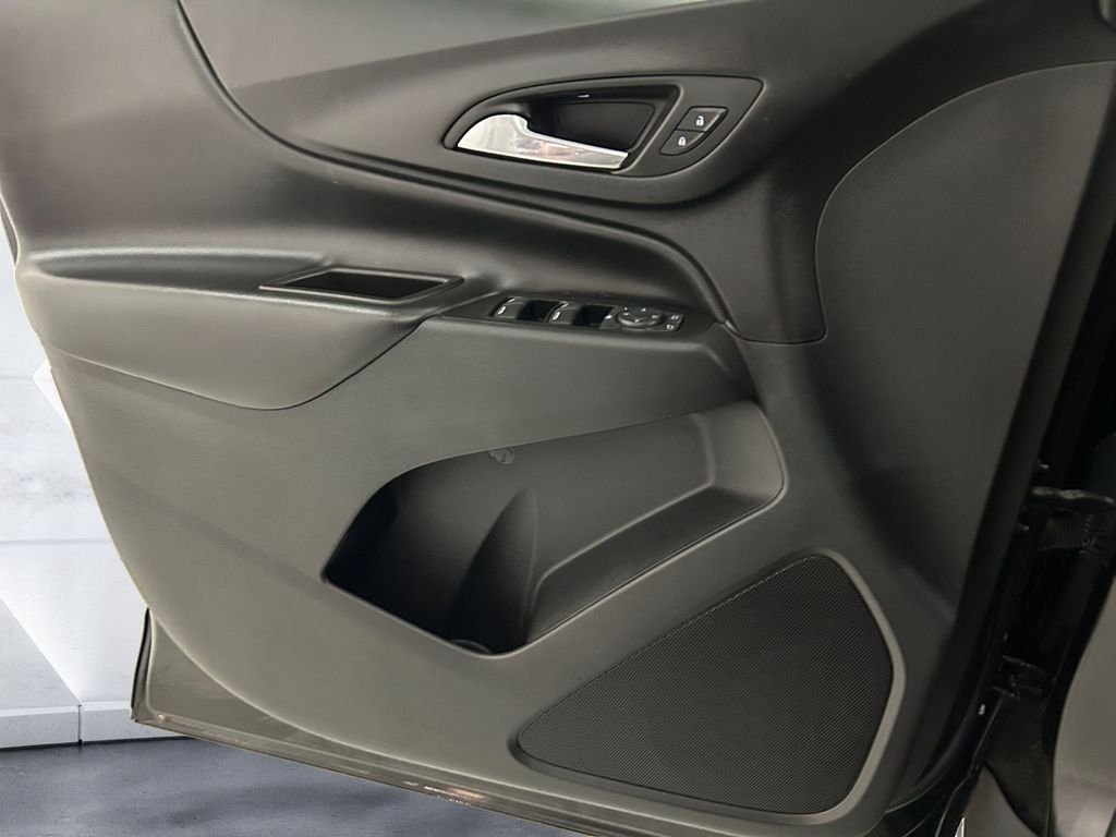 Used 2022 Black Chevrolet LT image 12