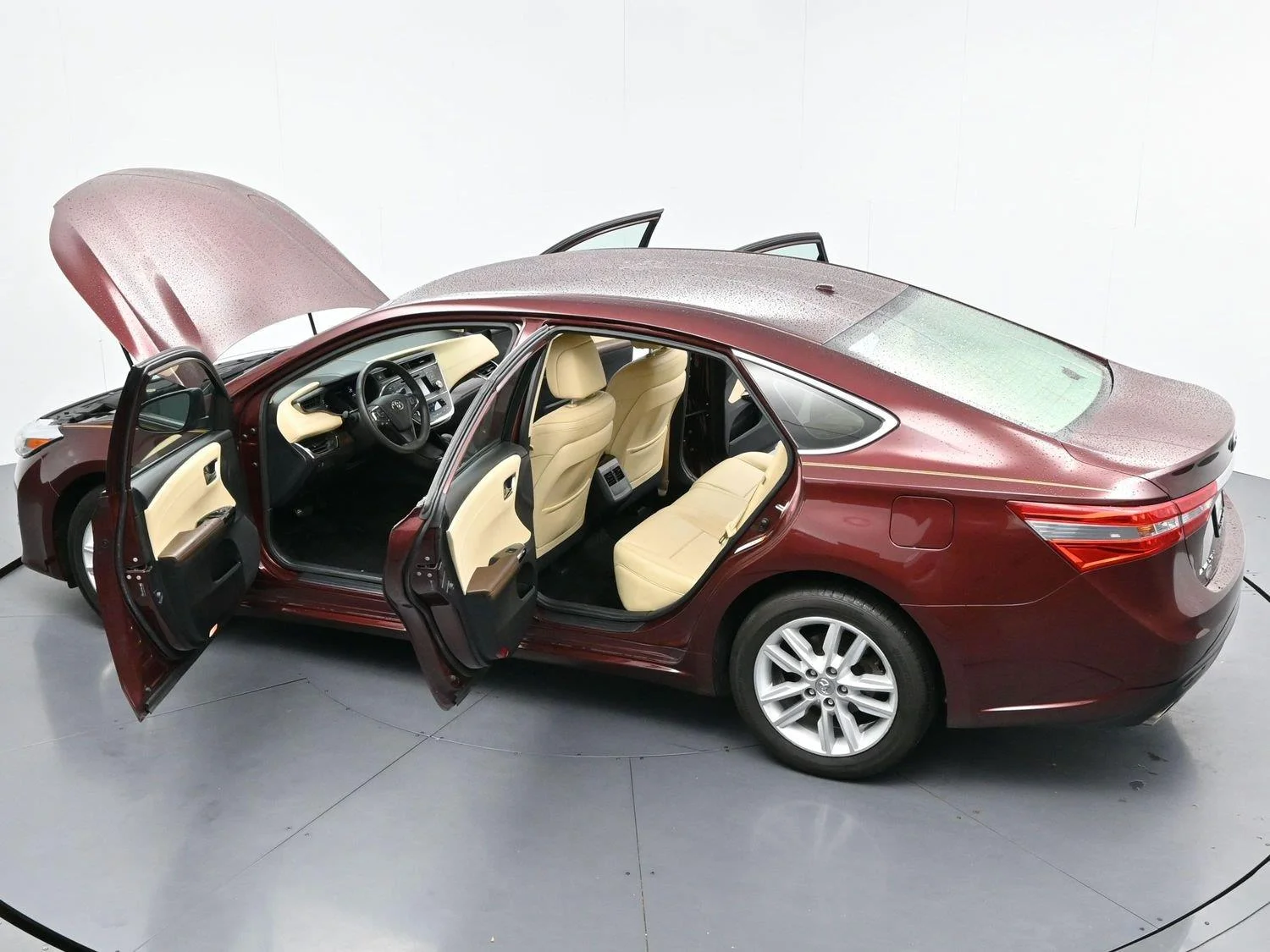 Used 2015 Ooh La La Rouge Mica Toyota XLE image 37